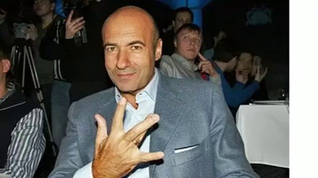 КРУТОЙ КРЕСТИЛ ВНУЧКУ! Поклонники восхищены красивейшей церемонией смотреть онлайн