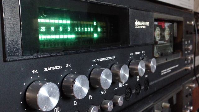Маяк-233 (Maiak-233) Cassette deck testing смотреть онлайн