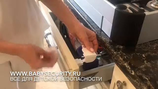 Магнитный замок блокиратор для шкафов от прищемления пальчиков смотреть онлайн