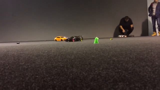RC DRIFT TYUMEN, Первые Покатушки в Помещении смотреть онлайн
