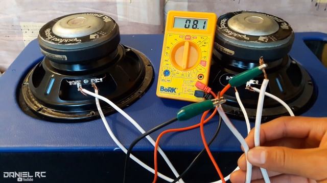 Como conectar Dos subwoofer de bobina sencilla de 4 Ohms смотреть онлайн
