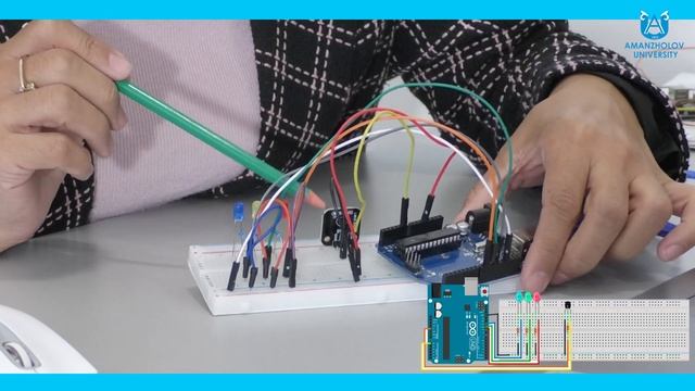 Сарбасова К.К. LM335 аналогтық температура датчигі смотреть онлайн