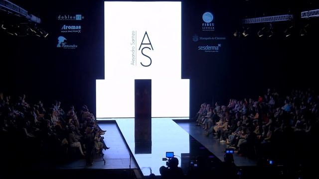 "Retales de mi vida" Alejandro Santizo SIMOF 2019 смотреть онлайн