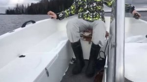 Кайман 400 производства Антал под мотором 9,9 (15) в троем