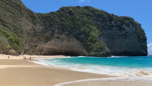Fantastic Kelingking beach 😍! Пляж Килингкинг, Нуса Пенида, Бали. Индонезия. смотреть онлайн