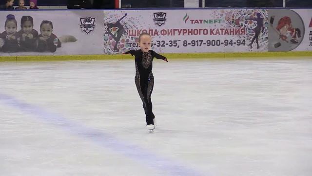 Терегулова Эсмира, Альметьевск 12.12.2020г., 2 юношеский, 2 место смотреть онлайн