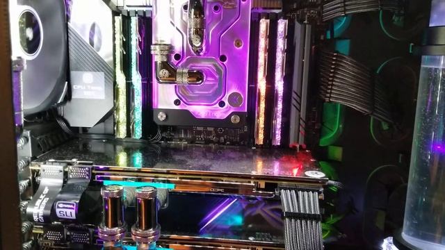 ASUS Rampage VI Extreme Encore, EK Monoblock and Cablemod Pro cables with System filled and booted смотреть онлайн