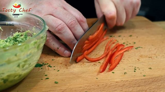 ?Соус Гуакамо́ле супер вкусный, полезный простой рецепт. Кухня Мексики?от Шеф- повара Андрея Балан смотреть онлайн