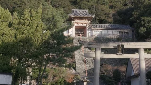 Nonton Film Eyes On Me 2016 Sub Indo смотреть онлайн