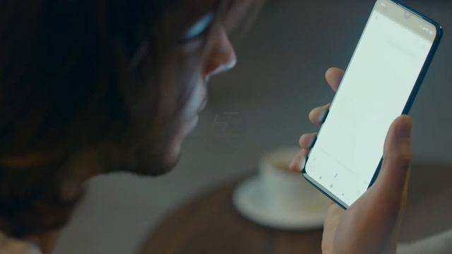 Xiaomi Mi A3 - Selfie Portrait With 32mp Camera смотреть онлайн