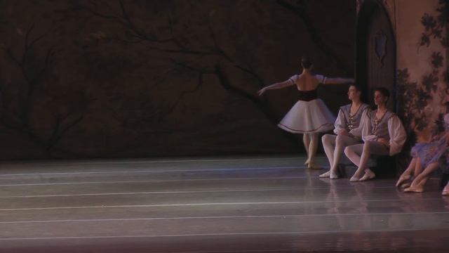 Вариация из "Вставного па-де-де" Жизель смотреть онлайн