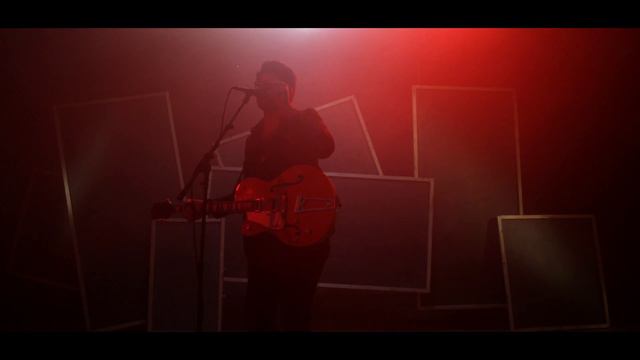 Vinyl Station - Why Do You Wait? (Band Edit) смотреть онлайн