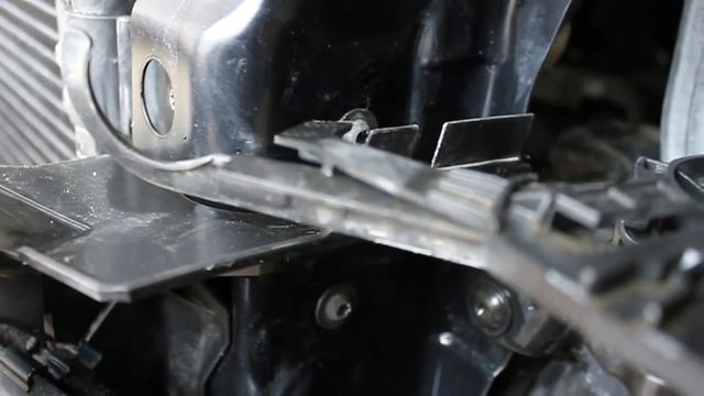 Как разобрать и почистить радиаторы на Skoda Octavia A5 FL