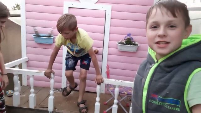 Эксплуатация детского труда/ жареная картошка/ замки из песка/ смотреть онлайн