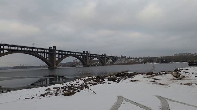 Мега мост в Запорожье! Посмотрели мост, прошли под ним. И обнаружили....! полная версия. смотреть онлайн