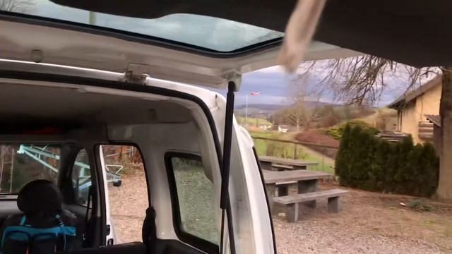 Opel Combo von innen die Kofferklappe öffnen смотреть онлайн
