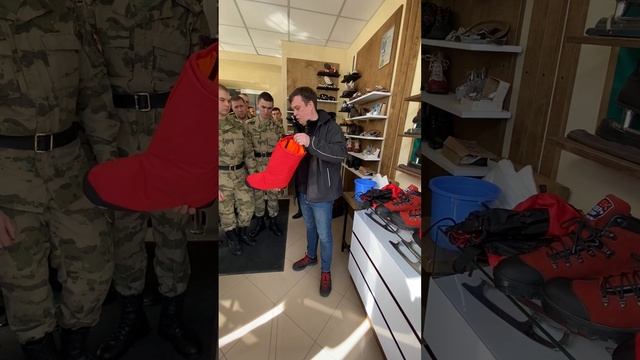 Комплектация обуви для МЧС - из чего состоит комплект для отправки? смотреть онлайн