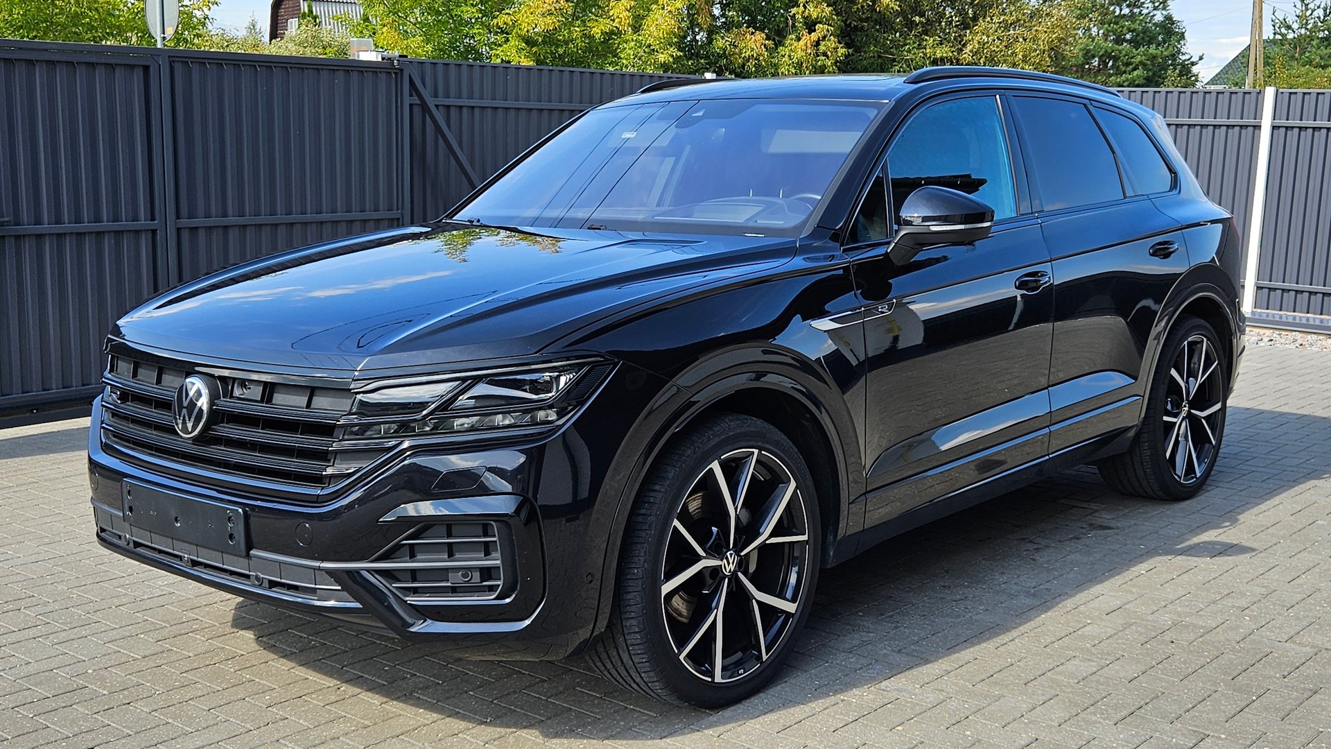 VW Touareg R-Line 2021! 3.0 V6 TDI 286 hp! 4Motion! Пневма, панорама, cam360, dynaudio, NightVision! смотреть онлайн