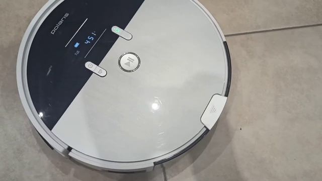 Робот-пылесос Polaris PVCR 0930 SmartGo смотреть онлайн