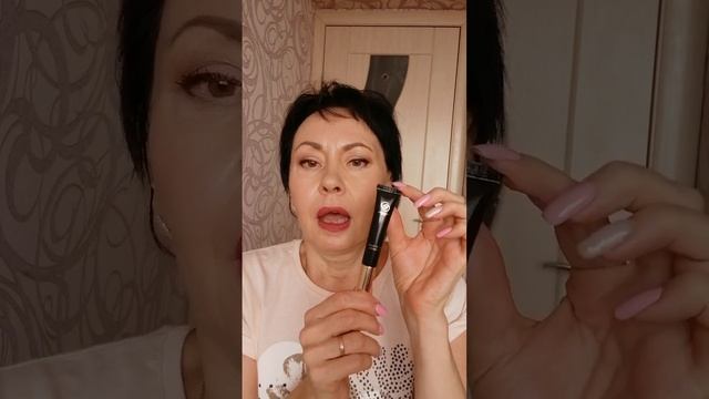 Антивозрастной консилер Giordani Gold код 41107 и адаптивный консилер THE ONE код 41989 от Орифлэйм смотреть онлайн