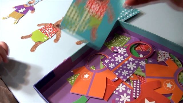 Мишки Игрушки. Софа одевает Мишку. Игрушечные Медведи, с которыми играет Софа. Одежда для Мишки смотреть онлайн