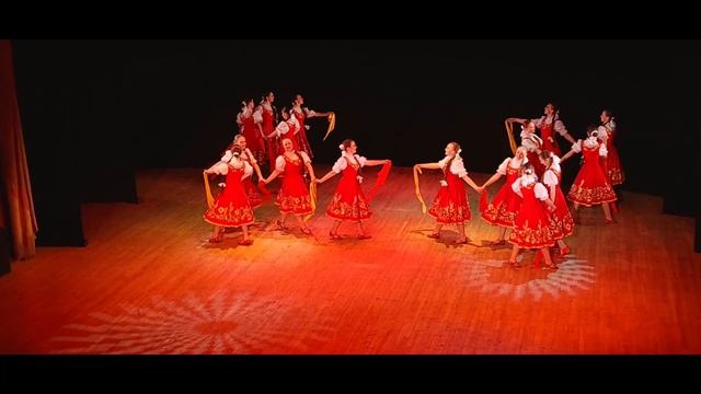 "Московская хороводная плясовая", ансамбль танца "Кудринка", 22.05.2022, ЦДКЖ смотреть онлайн
