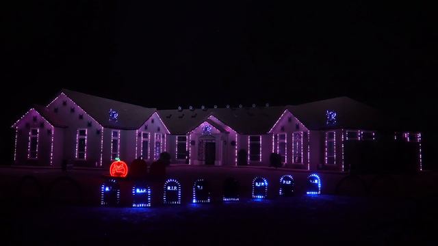 Grim Grinning Ghosts (Electro Swing Mix) - 4K смотреть онлайн