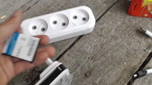 Зарядка-лягушка универсальная для любых аккумуляторов + USB