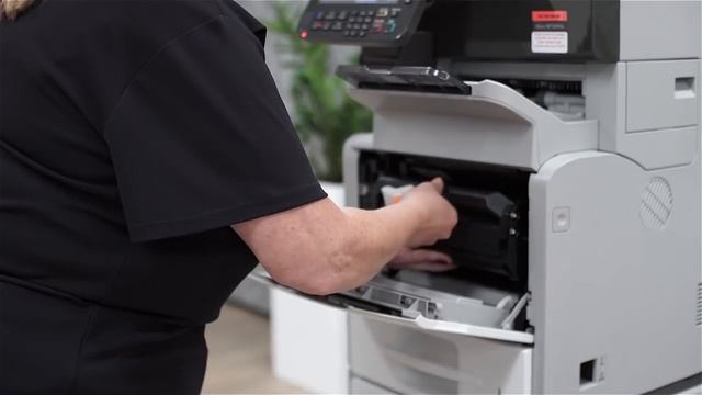 Ricoh Customer Support - How to change Toner смотреть онлайн