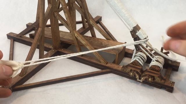 How to Operate a Mini Trebuchet смотреть онлайн