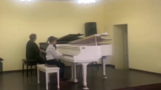 Белорусская народная песня "Перепёлочка" исполняет Федотов Матвей и Родина Елена Александровна смотреть онлайн