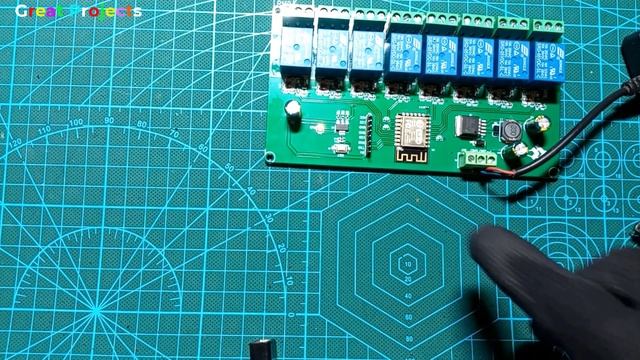 ESP8266 WIFI 8-way Relay Module ESP-12F Development Board from Banggood смотреть онлайн