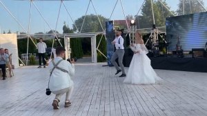 Красивый свадебный танец жениха и невесты