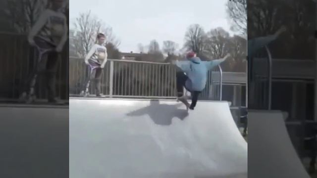 SCOOTER SLAM COMPILATION смотреть онлайн