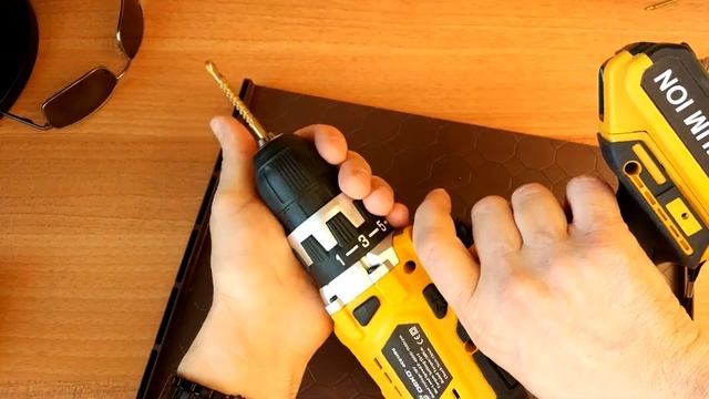 DEKO 18V В РАБОТЕ плюс СВЕРЛА Deko AliExpress