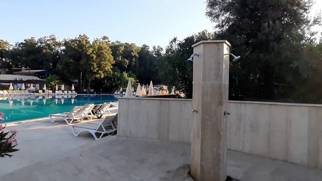 Территория, пляж отеля Bayar Garden Beach HV-1. Турция 2019!