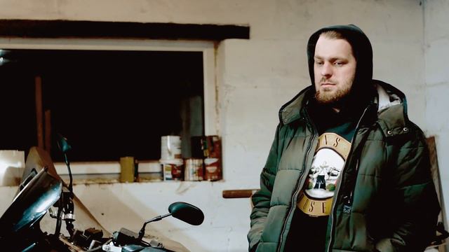 Здесь холодно и уныло. смотреть онлайн