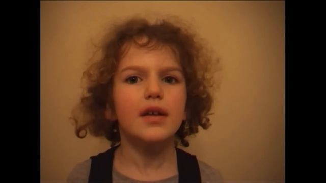 Family video: Little girl reciting Robert Burns poems смотреть онлайн