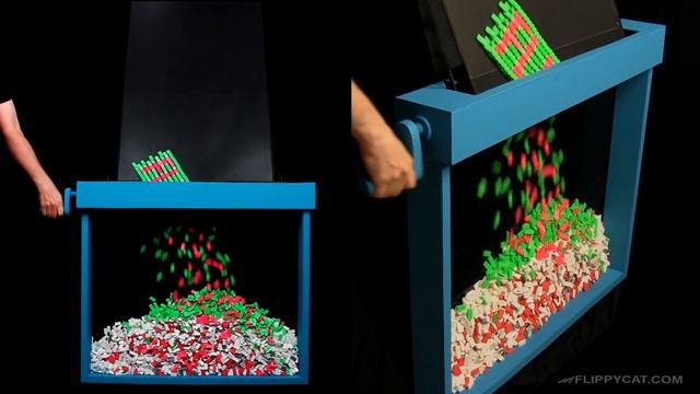 Destroy These Dominoes After Toppling! смотреть онлайн
