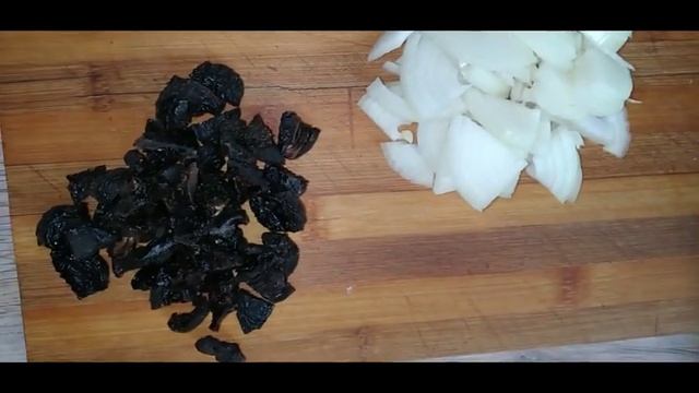 Косуля с черносливом смотреть онлайн