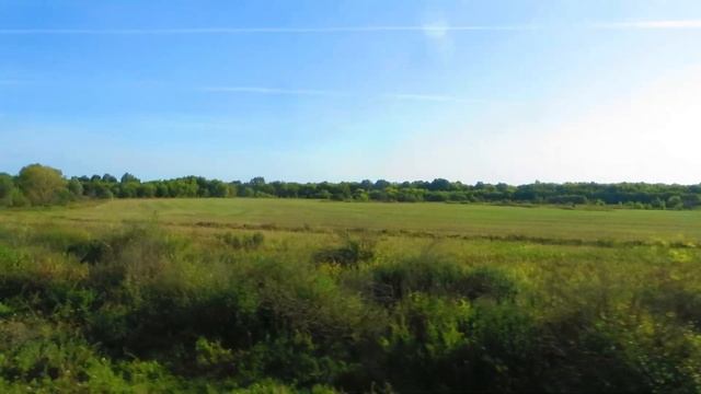 Вид из окна поезда - Природа Мордовии. Река Алатырь. (Ичалковский р-н., Мордовия) смотреть онлайн