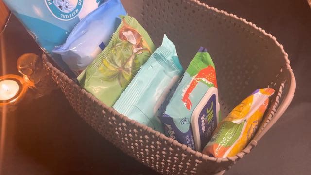 АСМР ШУРШАНИЕ упаковками без слов/ASMR rustling packaging without words смотреть онлайн