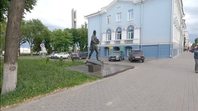 Город Воронеж, улица проспект Революции и Мемориальный комплекс Площадь Победы 3 июня 2021 смотреть онлайн