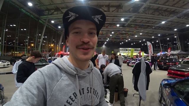 КРЭШ В ПАЛАТКУ. КАТНУЛ С PRO-ДРИФТЕРОМ. СТОИТ ЛИ ИДТИ НА DRIFT EXPO? смотреть онлайн