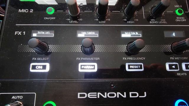 Denon DJ SC Live 4 vs Denon DJ Prime 4 - Which one for Serato DJ Pro ? смотреть онлайн