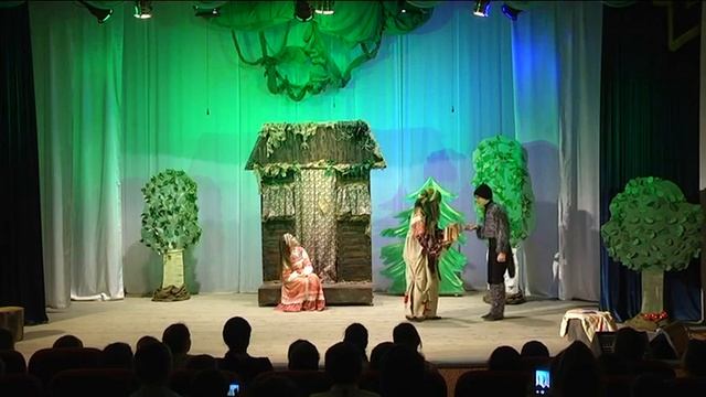 Образцовый театр "Белая Ворона" ДШИ г. Горячий Ключ В.Илюхов "Как Настенька чуть кикиморой не стала смотреть онлайн