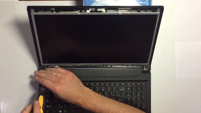 Замена матрицы Lenovo B590 смотреть онлайн