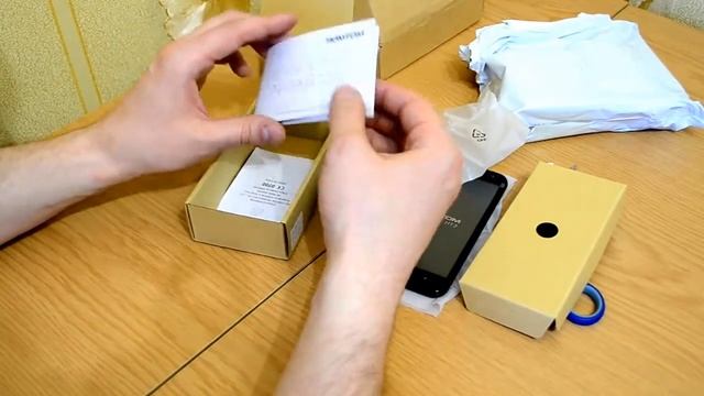 Розпаковка смартфона HOMTOM HT3 смотреть онлайн