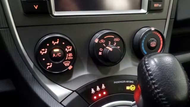 Toyota Verso-S 1.3 VVT-i Aspiration Special CVT-automaat Trekhaak Parkeercamera Airco смотреть онлайн