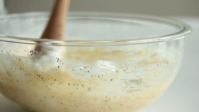 Earl Grey Yogurt Cake (with Earl Grey Glaze) смотреть онлайн